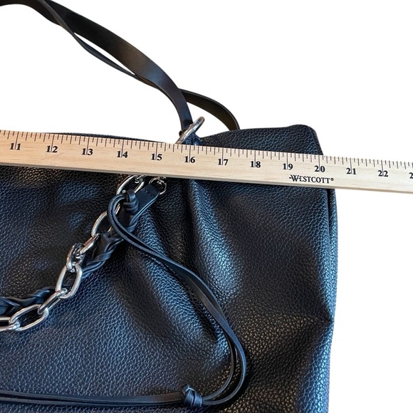 Vegan Steve Madden Black Hobo Bag-NWOT-Large Capacity-Chain and Braiding deco - Picture 8 of 10